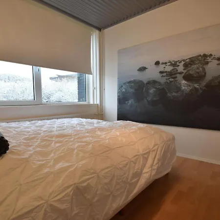 Διαμέρισμα Spacious In With Terrace *