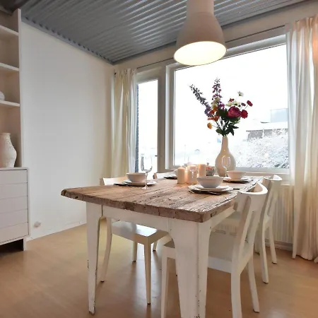 Διαμέρισμα Spacious In With Terrace