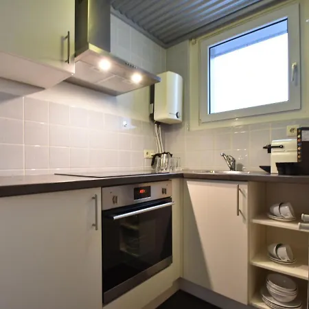 Spacious In With Terrace Διαμέρισμα *