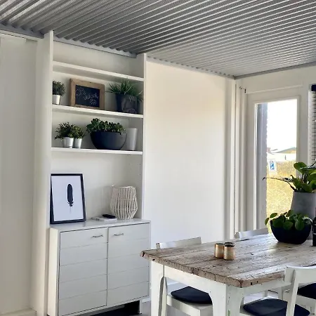 Διαμέρισμα Spacious In With Terrace